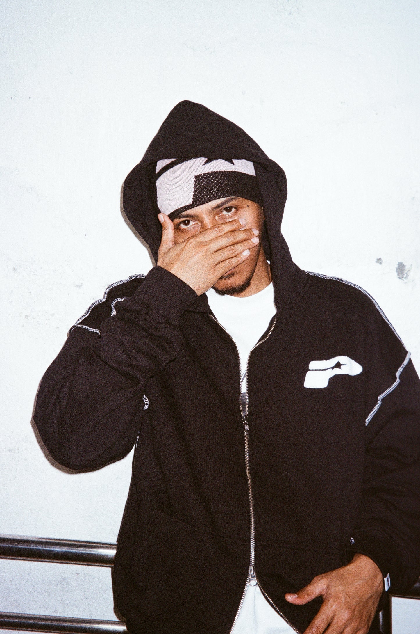 CABEZA BLACK BEANIE